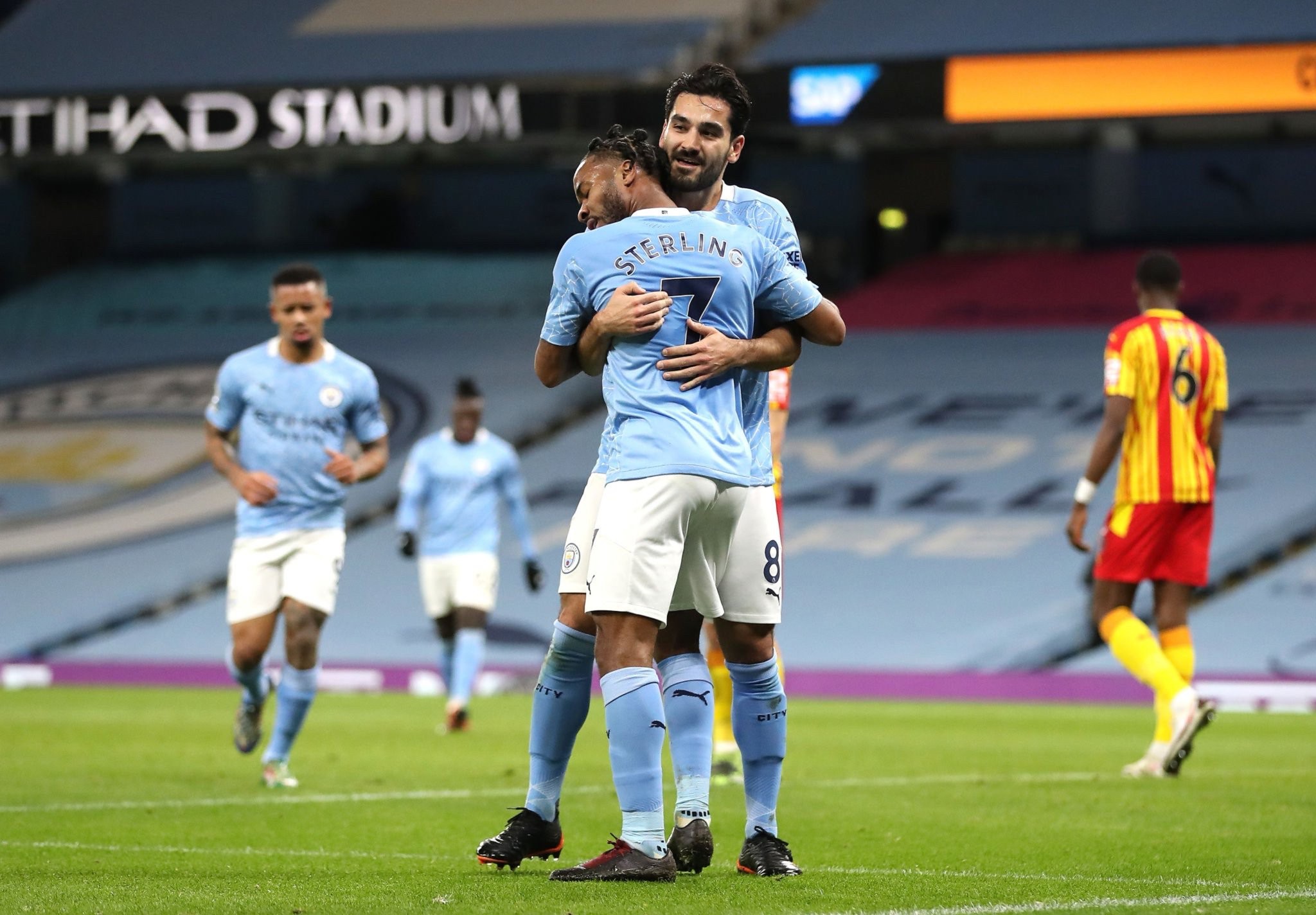 他稳定的投 他稳定的投