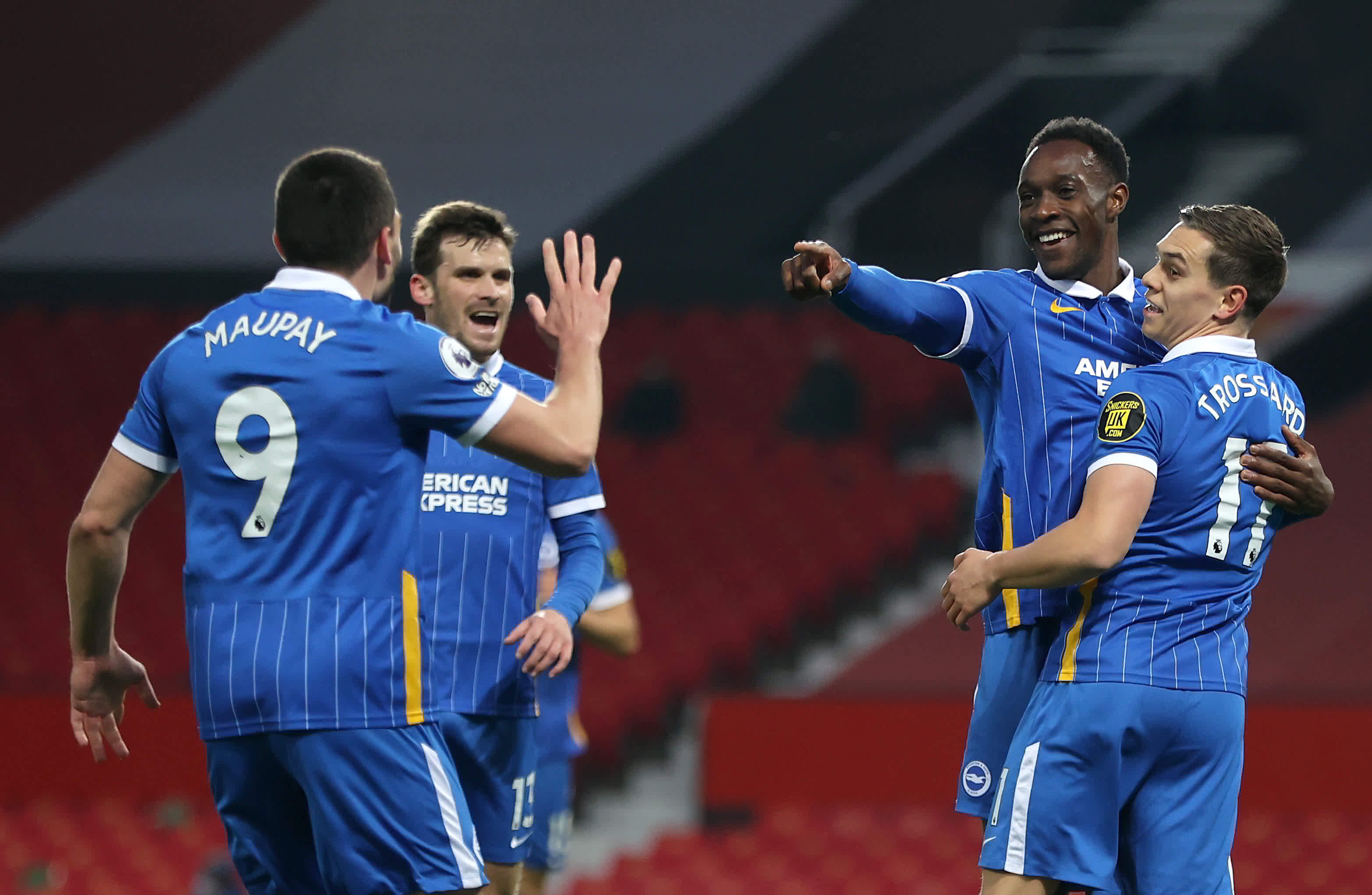 现与他在球 现与他在球