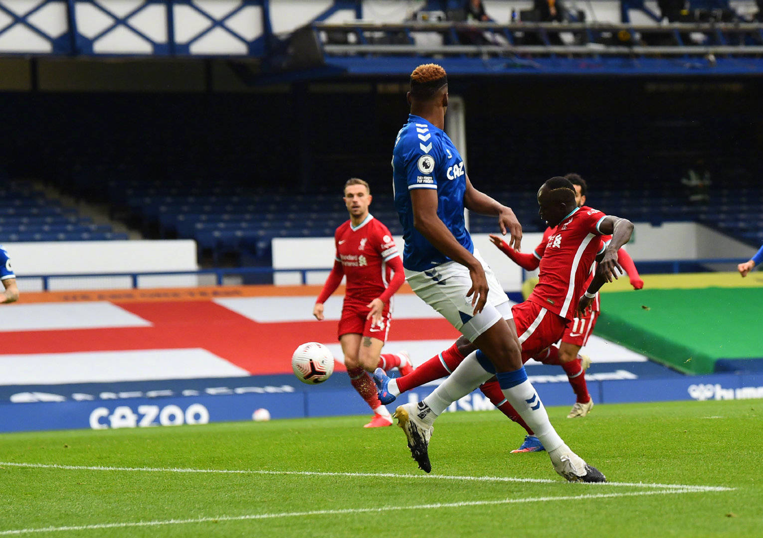 激烈的转会 激烈的转会